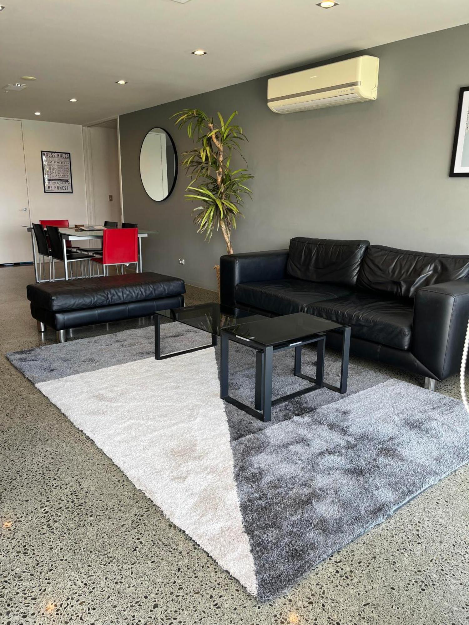 Waimahana Apartments Taupo Bagian luar foto
